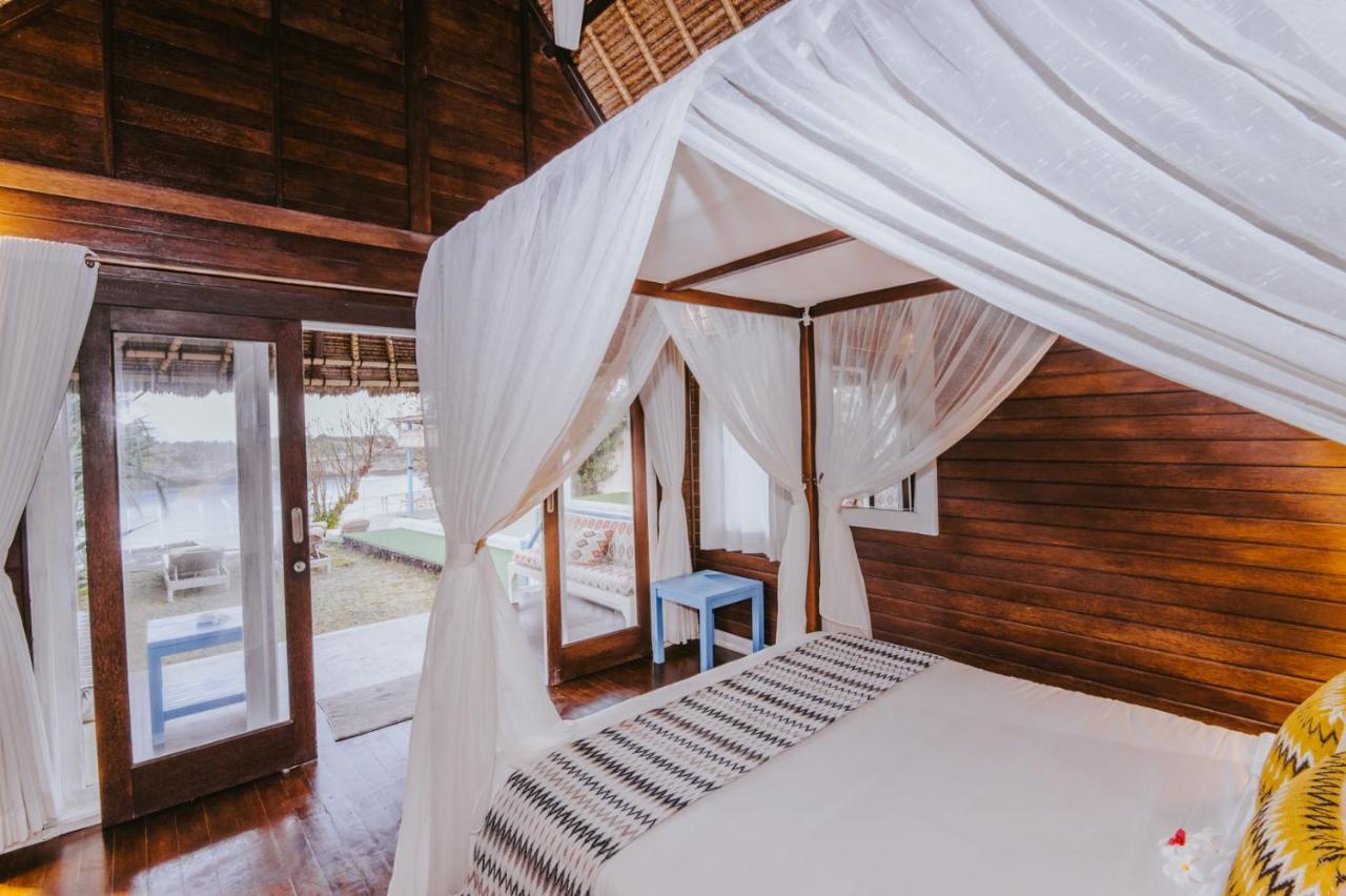 Villa Waru Lembongan Buitenkant foto