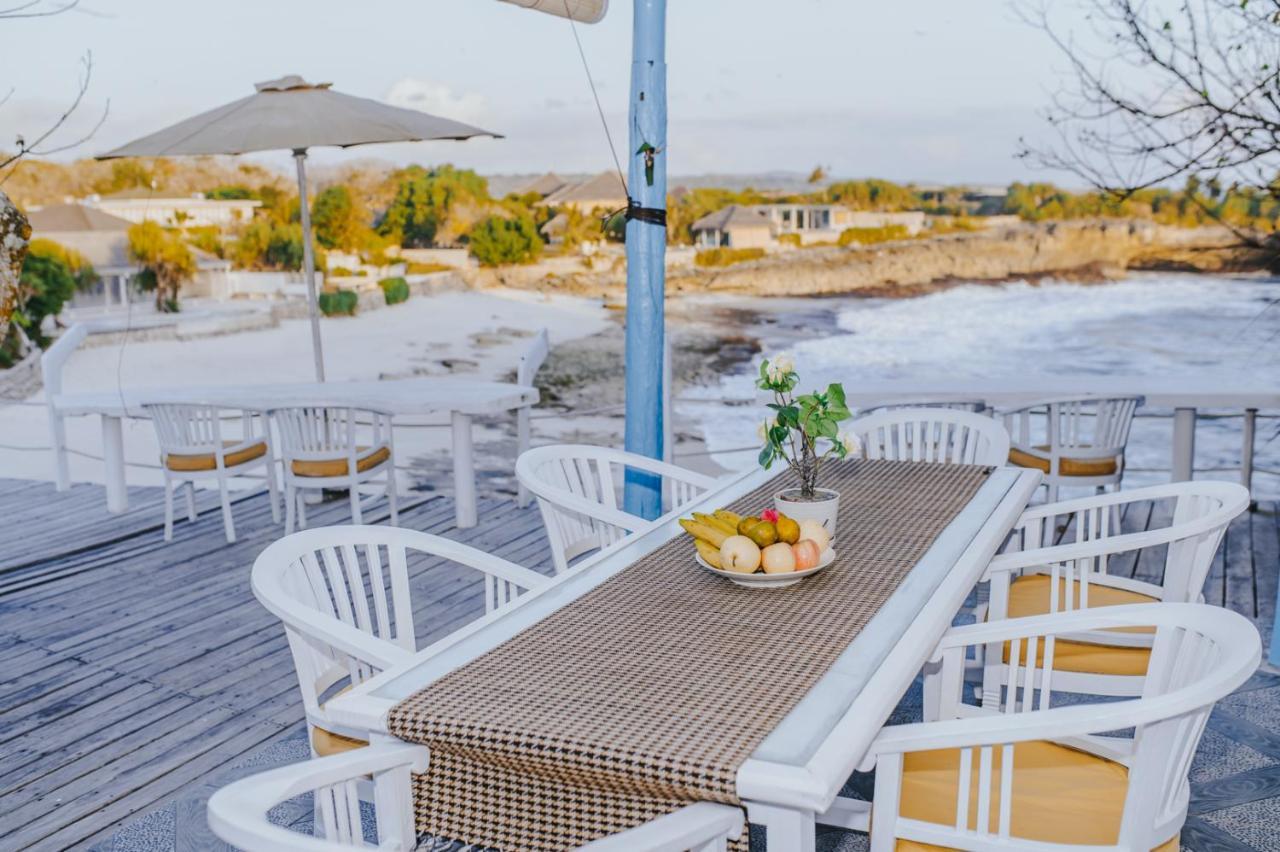 Villa Waru Lembongan Buitenkant foto