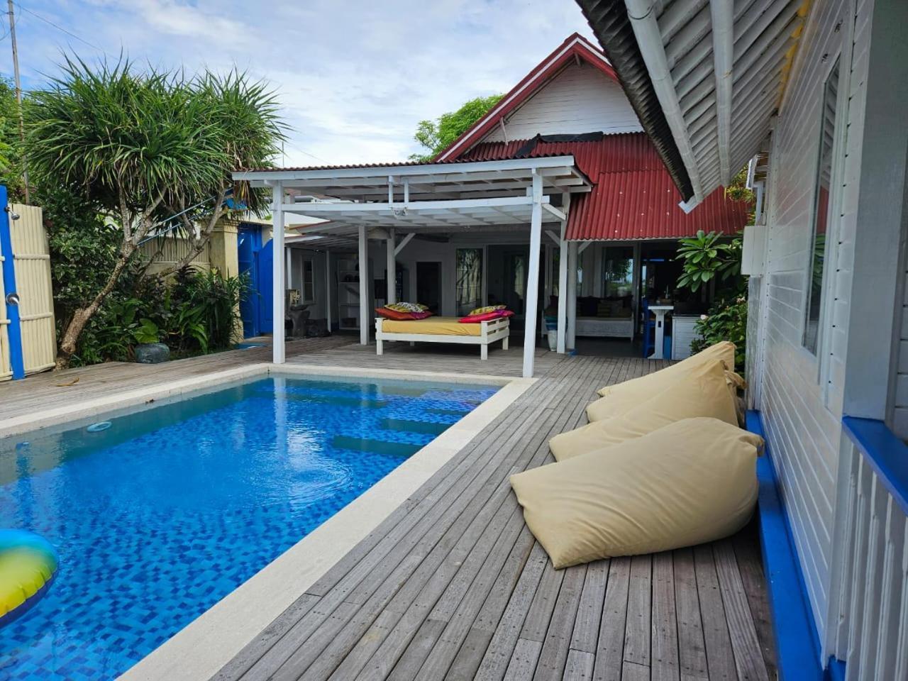 Villa Waru Lembongan Buitenkant foto
