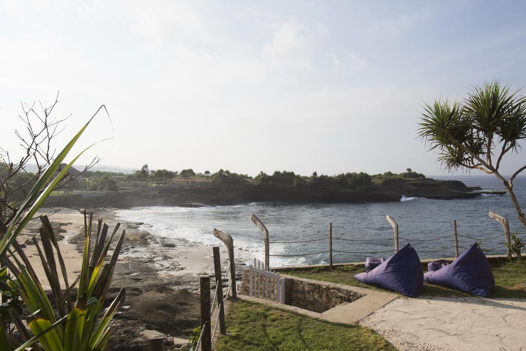 Villa Waru Lembongan Buitenkant foto