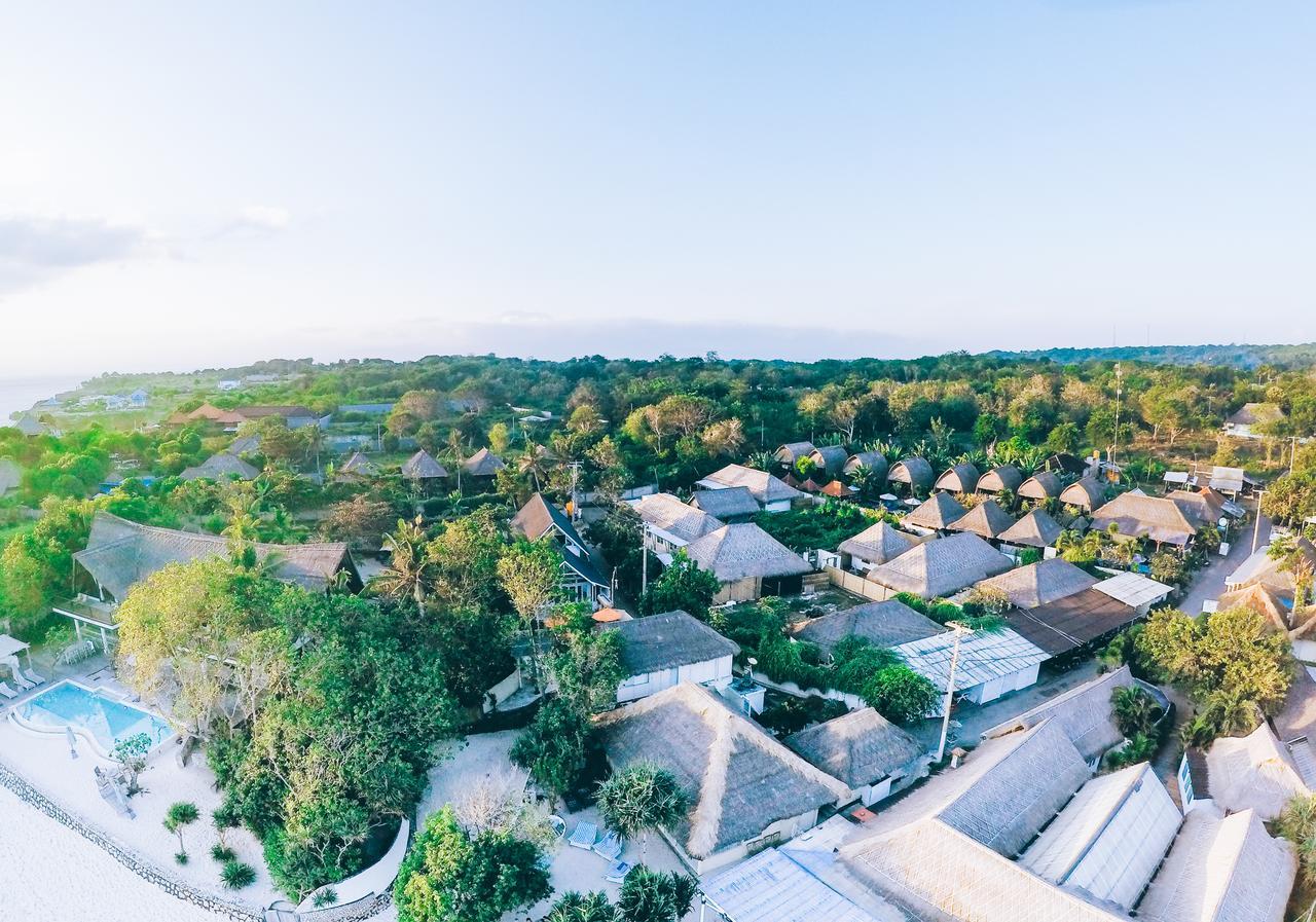 Villa Waru Lembongan Buitenkant foto